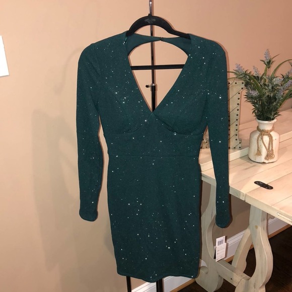 City Studio Womens Green Glitter Long Sleeve V Neck Short Body Con dress… - Picture 11 of 16